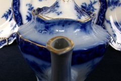 HENRY ALCOCK TOURAINE- TEA POT    .....   https://www.jaapiesfinechinastore.com