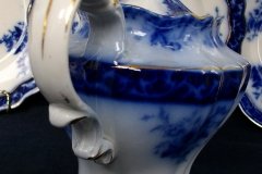 HENRY ALCOCK TOURAINE- TEA POT    .....   http://jaapiesfinechinastore.com