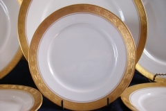 HUTSCHENREUTHER FAVORIT (ENCRUSTED GOLD BAND)-  BREAD & BUTTER PLATE  .....  https://www.jaapiesFineChinaStore.com