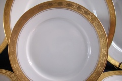 HUTSCHENREUTHER FAVORIT (ENCRUSTED GOLD BAND)-  BREAD & BUTTER PLATE  .....  https://www.jaapiesFineChinaStore.com