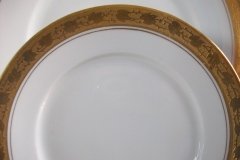 HUTSCHENREUTHER FAVORIT (ENCRUSTED GOLD BAND)-  BREAD & BUTTER PLATE  .....  https://www.jaapiesFineChinaStore.com