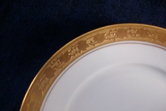 HUTSCHENREUTHER FAVORIT (ENCRUSTED GOLD BAND)-  BREAD & BUTTER PLATE  .....  https://www.jaapiesFineChinaStore.com