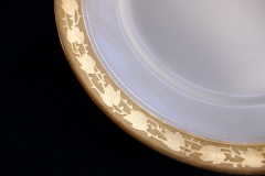 HUTSCHENREUTHER FAVORIT (ENCRUSTED GOLD BAND)-  BREAD & BUTTER PLATE  .....  https://www.jaapiesFineChinaStore.com