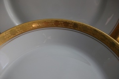 HUTSCHENREUTHER FAVORIT (ENCRUSTED GOLD BAND)-    COUPE SOUP BOWL    ..... https://www.jaapiesFineChinaStore.com