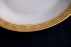 HUTSCHENREUTHER FAVORIT (ENCRUSTED GOLD BAND)-    COUPE SOUP BOWL    ..... https://www.jaapiesFineChinaStore.com