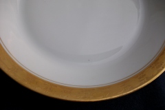 HUTSCHENREUTHER FAVORIT (ENCRUSTED GOLD BAND)-    COUPE SOUP BOWL    ..... https://www.jaapiesFineChinaStore.com