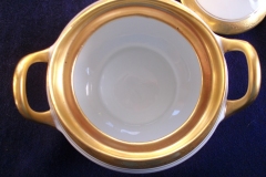 HUTSCHENREUTHER FAVORIT (ENCRUSTED GOLD BAND)-   COVERED SUGAR BOWL    ..... https://www.jaapiesFineChinaStore.com