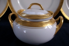 HUTSCHENREUTHER FAVORIT (ENCRUSTED GOLD BAND)-   COVERED SUGAR BOWL    ..... https://www.jaapiesFineChinaStore.com