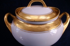 HUTSCHENREUTHER FAVORIT (ENCRUSTED GOLD BAND)-   COVERED SUGAR BOWL    ..... https://www.jaapiesFineChinaStore.com