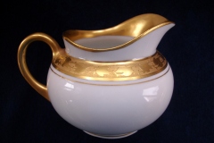 HUTSCHENREUTHER FAVORIT (ENCRUSTED GOLD BAND)-   CREAMER  8oz    ..... https://www.jaapiesFineChinaStore.com