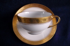 HUTSCHENREUTHER FAVORIT (ENCRUSTED GOLD BAND)-  CUP & SAUCER  .....  https://www.jaapiesFineChinaStore.com