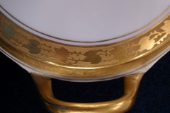 HUTSCHENREUTHER FAVORIT (ENCRUSTED GOLD BAND)-   OVAL COVERED SERVING BOWL     ..... https://www.jaapiesFineChinaStore.com