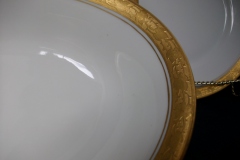 HUTSCHENREUTHER FAVORIT (ENCRUSTED GOLD BAND)-   OVAL OPEN SERVING BOWL    ..... https://www.jaapiesFineChinaStore.com