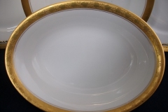 HUTSCHENREUTHER FAVORIT (ENCRUSTED GOLD BAND)-   OVAL OPEN SERVING BOWL    ..... https://www.jaapiesFineChinaStore.com