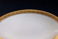 HUTSCHENREUTHER FAVORIT (ENCRUSTED GOLD BAND)-    RELISH DISH    ..... https://www.jaapiesFineChinaStore.com