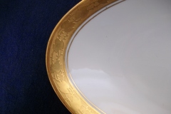 HUTSCHENREUTHER FAVORIT (ENCRUSTED GOLD BAND)-    RELISH DISH    ..... https://www.jaapiesFineChinaStore.com