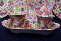 JAMES KENT DUBARRY- SALT & PEPPER SHAKERS WITH TRAY   ..... https://www.jaapiesfinechinastore.com