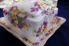 JAMES KENT VIOLETS 4002- COVERED BUTTER DISH    .....  https://www.jaapiesfinechinastore.com