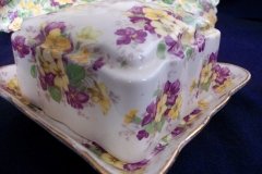 JAMES KENT VIOLETS 4002- COVERED BUTTER DISH    .....  http://jaapiesfinechinastore.com