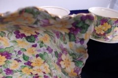 JAMES KENT PRIMULA- SERVING BOWL   .....  http://jaapiesfinechinastore.com