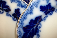 JOHNSON BROTHERS NORMANDY (FLOW BLUE)-  DINNER PLATE  ..... https://www.jaapiesFineChinaStore.com