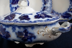 JOHNSON BROTHERS NORMANDY (FLOW BLUE)-  OVAL COVERED SERVING BOWL    ..... https://www.jaapiesFineChinaStore.com