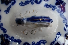 JOHNSON BROTHERS NORMANDY (FLOW BLUE)-  OVAL COVERED SERVING BOWL    ..... https://www.jaapiesFineChinaStore.com