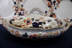 KEELING & CO LOSO WARE TOKIO-   COVERED SERVING BOWL #2     .....   https://www.jaapiesfinechinastore.com