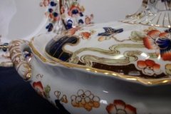 KEELING & CO LOSO WARE TOKIO-   COVERED SERVING BOWL #2     .....   http://jaapiesfinechinastore.com