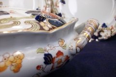 KEELING & CO LOSO WARE TOKIO-   COVERED SERVING BOWL #2     .....   http://jaapiesfinechinastore.com