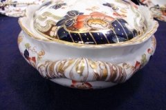 KEELING & CO LOSO WARE TOKIO-   COVERED SERVING BOWL #2     .....   http://jaapiesfinechinastore.com