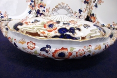 KEELING & CO LOSO WARE TOKIO-   COVERED SERVING BOWL #2     .....   https://www.jaapiesfinechinastore.com