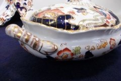 KEELING & CO LOSO WARE TOKIO-   COVERED SERVING BOWL #2     .....   http://jaapiesfinechinastore.com