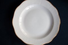 KPM (BERLIN) NEUOSIER 05- BREAD & BUTTER PLATE   ..... http://jaapiesfinechinastore.com