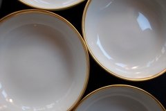 KPM (BERLIN) NEUOSIER 05- BUTTER PATS  .....   http://jaapiesfinechinastore.com
