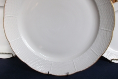 KPM (BERLIN) NEUOSIER 05- CHOP PLATE  13 1/2"   .....   ttps://www.jaapiesfinechinastore.com