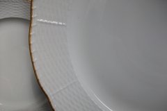 KPM (BERLIN) NEUOSIER 05- CHOP PLATE  13 1/2"   .....   ttps://jaapiesfinechinastore.com
