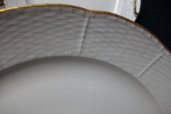 KPM (BERLIN) NEUOSIER 05- CHOP PLATE  13 1/2"   .....   ttps://jaapiesfinechinastore.com
