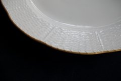 KPM (BERLIN) NEUOSIER 05- CHOP PLATE  13 1/2"   .....   ttps://jaapiesfinechinastore.com