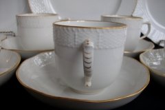 KPM (BERLIN) NEUOSIER 05- COFFEE CUP & SAUCER    ..... http://jaapiesfinechinastore.com