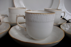 KPM (BERLIN) NEUOSIER 05- COFFEE CUP & SAUCER    ..... https://www.jaapiesfinechinastore.com