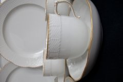 KPM (BERLIN) NEUOSIER 05- COFFEE CUP & SAUCER    ..... http://jaapiesfinechinastore.com