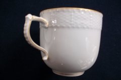 KPM (BERLIN) NEUOSIER 05- COFFEE CUP & SAUCER    ..... http://jaapiesfinechinastore.com