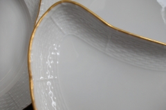 KPM (BERLIN) NEUOSIER 05- CRESCENT SALAD  PLATE   .....   ttps://www.jaapiesfinechinastore.com