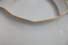 KPM (BERLIN) NEUOSIER 05- CRESCENT SALAD  PLATE   .....   ttps://jaapiesfinechinastore.com
