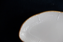 KPM (BERLIN) NEUOSIER 05- CRESCENT SALAD  PLATE   .....   ttps://www.jaapiesfinechinastore.com