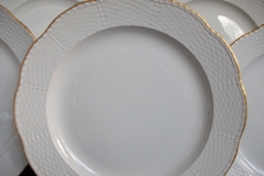 KPM (BERLIN) NEUOSIER 05- DINNER  PLATE   ..... https://www.jaapiesfinechinastore.com