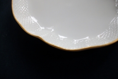 KPM (BERLIN) NEUOSIER 05- OVAL PASTRY DISH   ..... https://www.jaapiesfinechinastore.com