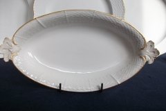 KPM (BERLIN) NEUOSIER 05- OVAL SERVING DISH   ..... http://jaapiesfinechinastore.com