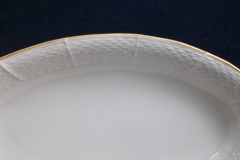 KPM (BERLIN) NEUOSIER 05- OVAL SERVING DISH   ..... https://www.jaapiesfinechinastore.com